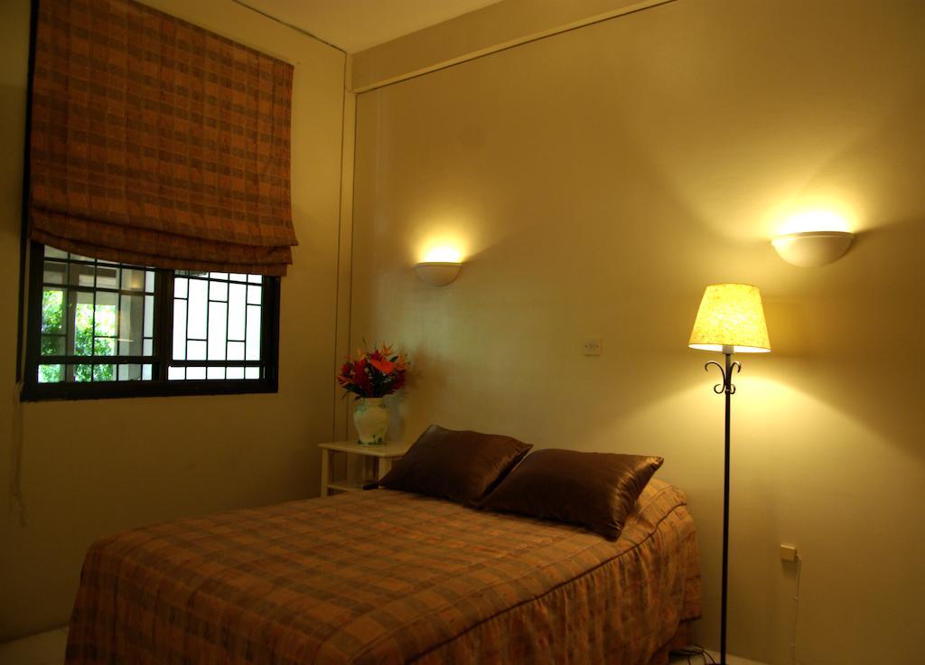 Evergreen Hotel Roseau Room photo